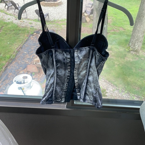 Tank top - Picture 2 of 3